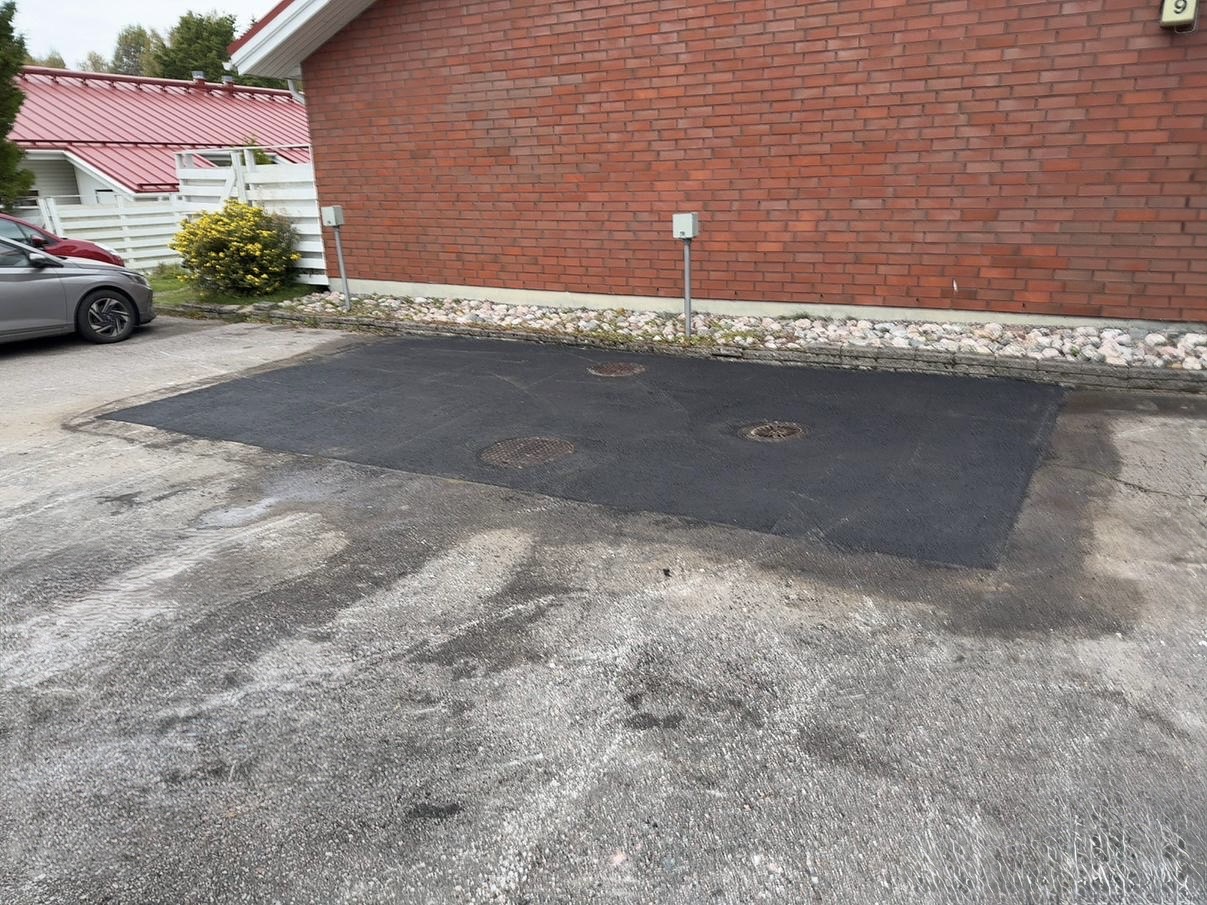Asfaltinpaikka max 20m2 hinta